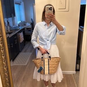 GUC Old Navy light blue button down cotton shirt size Medium